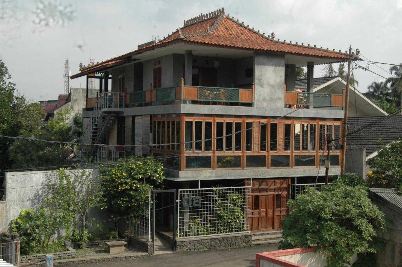 Dalem Arum Bandung Exteriör bild
